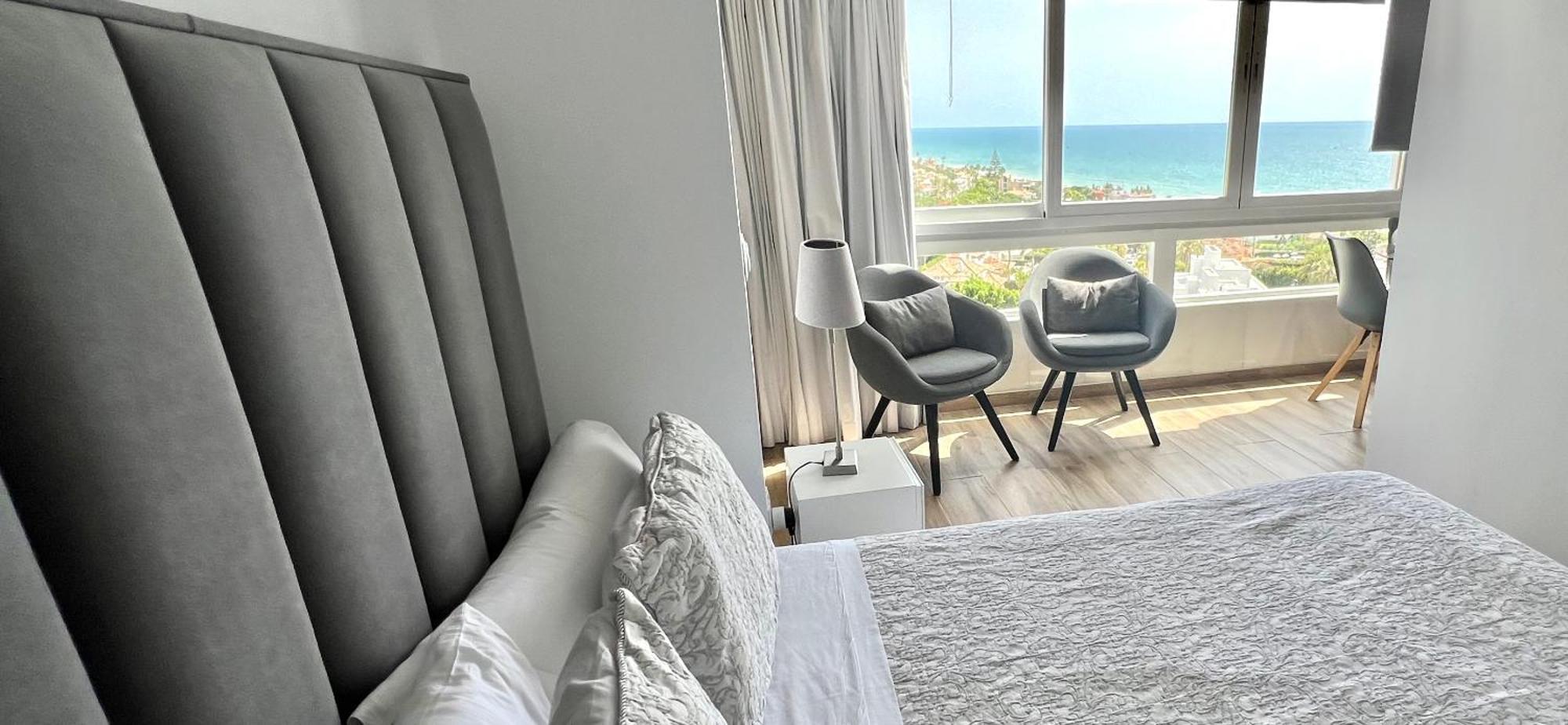 Marbella Beachfront - Beachside Apartment With Stunning Sea Views Buitenkant foto
